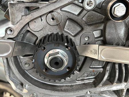 Mini lever tool Blade shape: arched-tapered-flat tapered