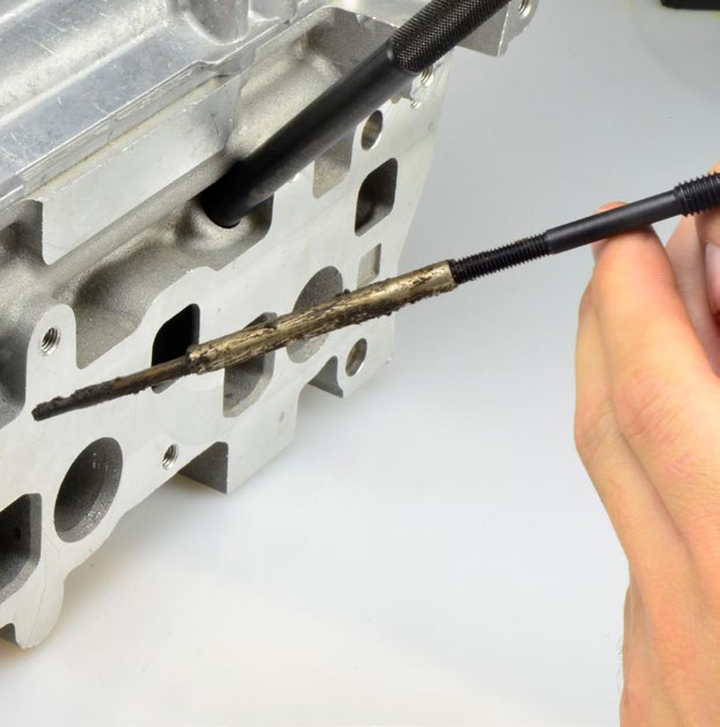 Glow plug removal kit M10x1 e.g. for VAG