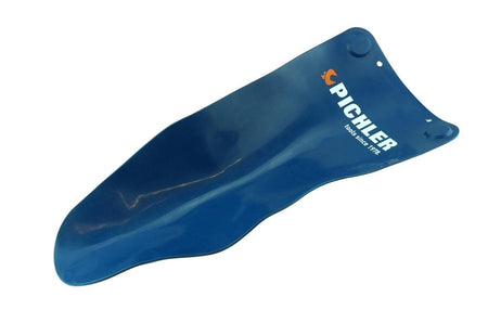 Magnetic universal mould funnel