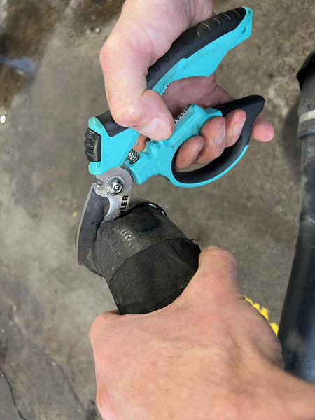 Industrial universal scissors type 1 with crimping & stripping function & 35 mm micro-serrated cutting edge