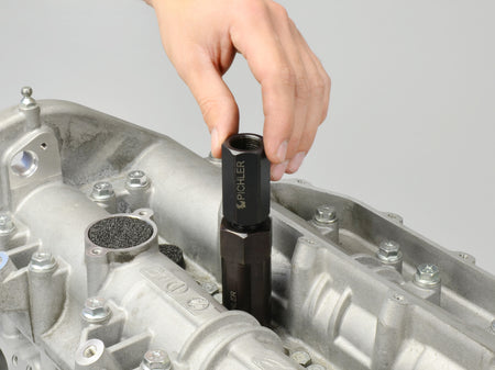 Injector-removal tool BMW