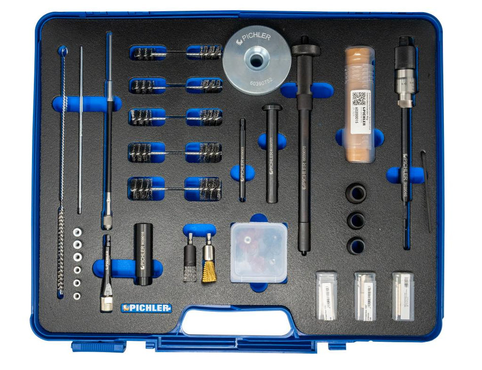 Injector shaft cleaning set with 5 modules