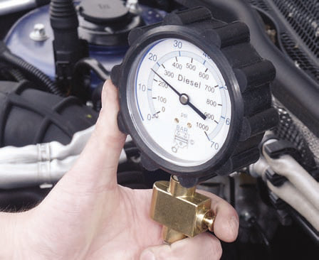 Universal Diesel Engine Compression Test Kit for M8x1, M9x1, M10x1 and M10x1.25 incl. Test Gauge