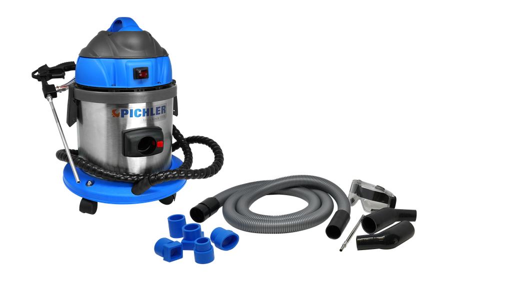 Walnut shell jet blasting unit for cleaning carbon deposits in the engi